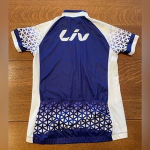Liv women’s cycling jersey size medium purple